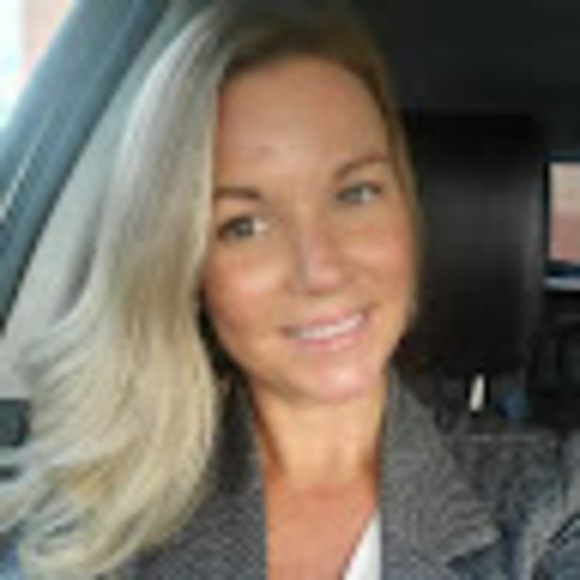 Meet your Posher, Kara - Picture 1 of 1